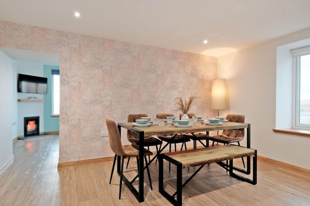 Cliff Top Cottage With Sea Views Portknockie Exterior photo